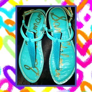 Beautiful turquoise/ teal green colored sandals